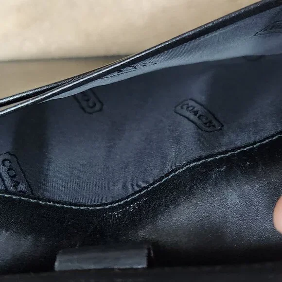 Coach Black Tri-fold Wallet, Authentic - Picture 6 of 10